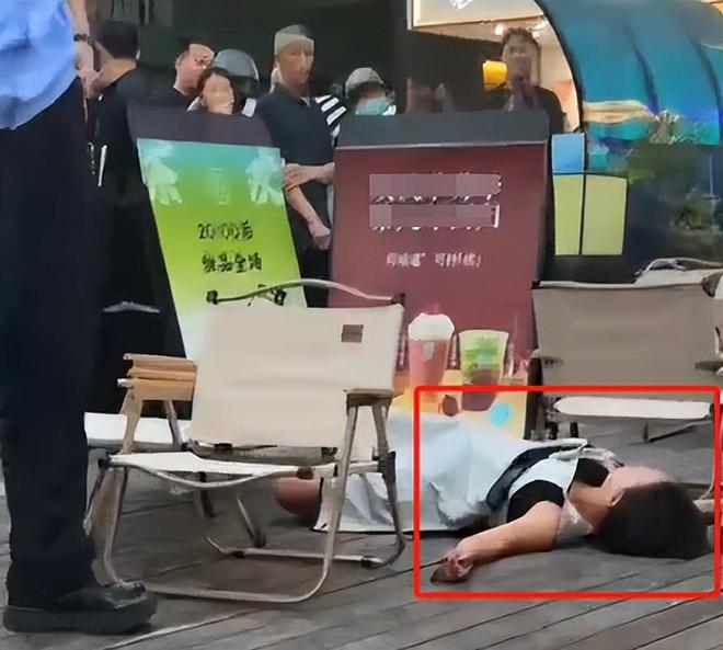 续！女子闹事原因曝光车主朋友再发声pg电子平台山东“钟无艳”砸车后(图3)