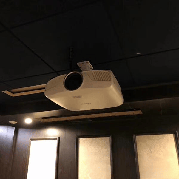 家用神器画质惊艳、操作便捷投影生活新体验！pg电子游戏网站投